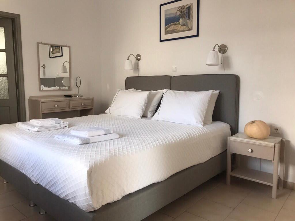 Milos Apartments Adamantas  Exterior photo